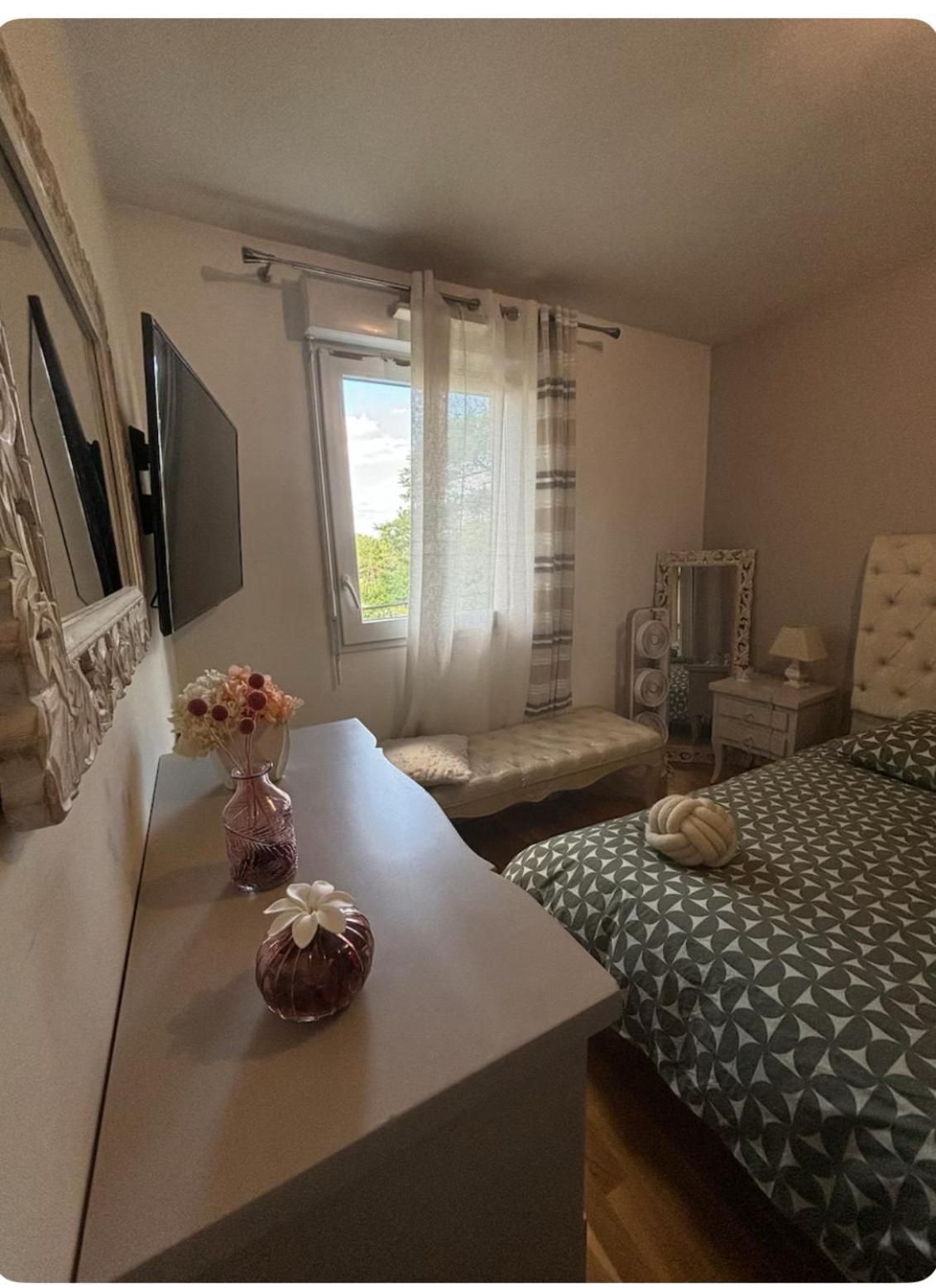 Logement A Cote De L'Aeroport Orly Ατίς-Μονς Εξωτερικό φωτογραφία